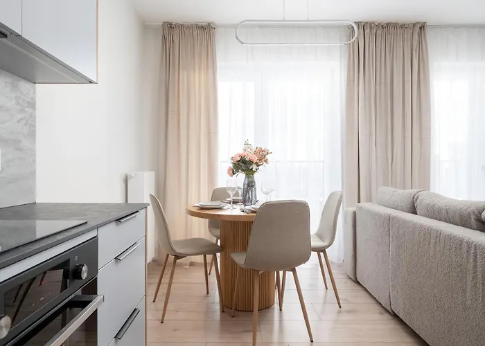 Luxury Sky Jagodno With Jacuzzi Parking & Terrace By Renters Prestige