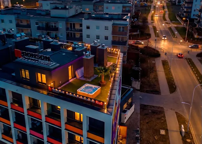 Luxury Sky Jagodno With Jacuzzi Parking & Terrace By Renters Prestige * Wroclaw