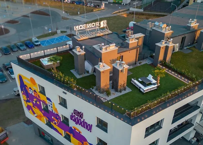 Luxury Sky Jagodno With Jacuzzi Parking & Terrace By Renters Prestige Daire Wroclaw