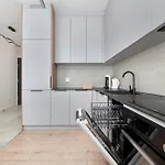 Luxury Sky Jagodno With Jacuzzi Parking & Terrace By Renters Prestige شقة *