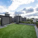 Luxury Sky Jagodno With Jacuzzi Parking & Terrace By Renters Prestige شقة *