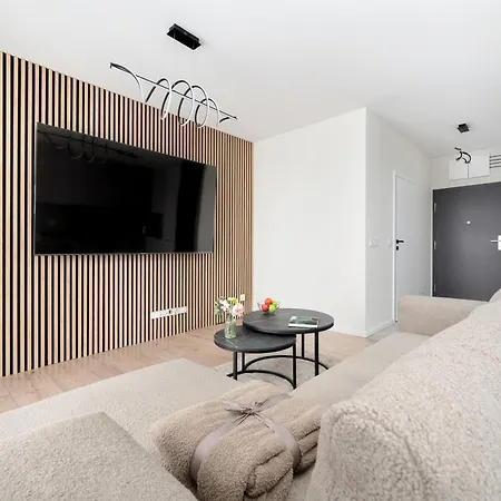 Luxury Sky Jagodno With Jacuzzi Parking & Terrace By Renters Prestige Lejlighed