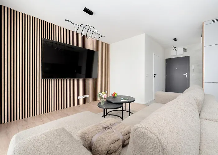 Luxury Sky Jagodno With Jacuzzi Parking & Terrace By Renters Prestige Appartement