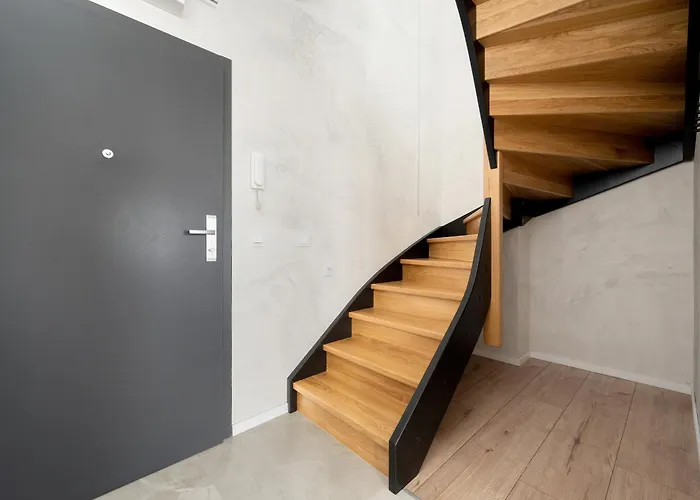 Luxury Sky Jagodno With Jacuzzi Parking & Terrace By Renters Prestige *